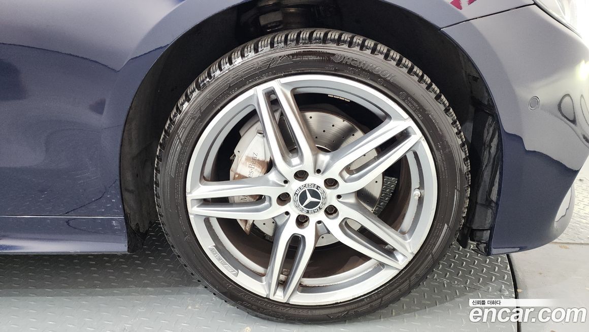 Mercedes-Benz E-Class 2018