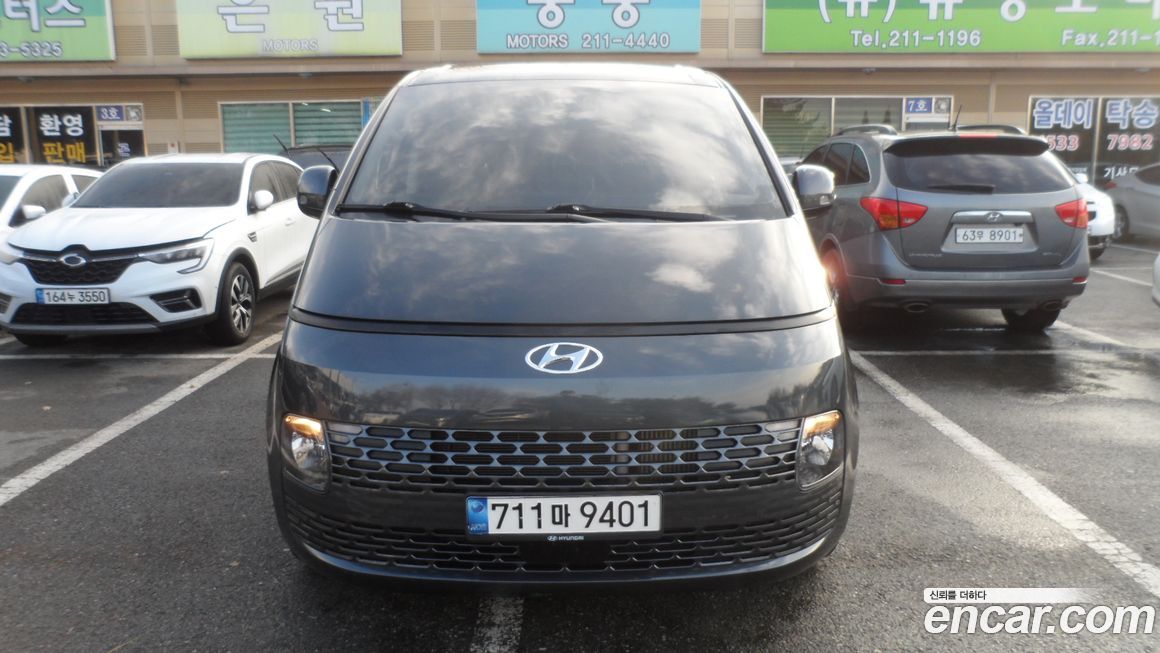 Hyundai Staria 2022