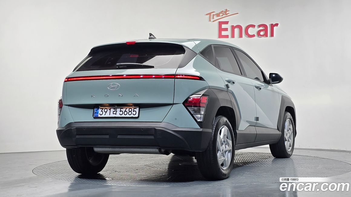 Hyundai Kona 2025