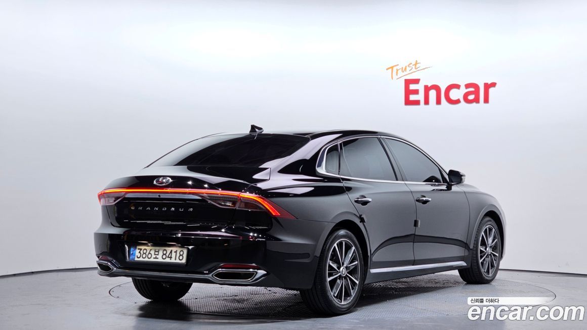 Hyundai Grandeur 2021