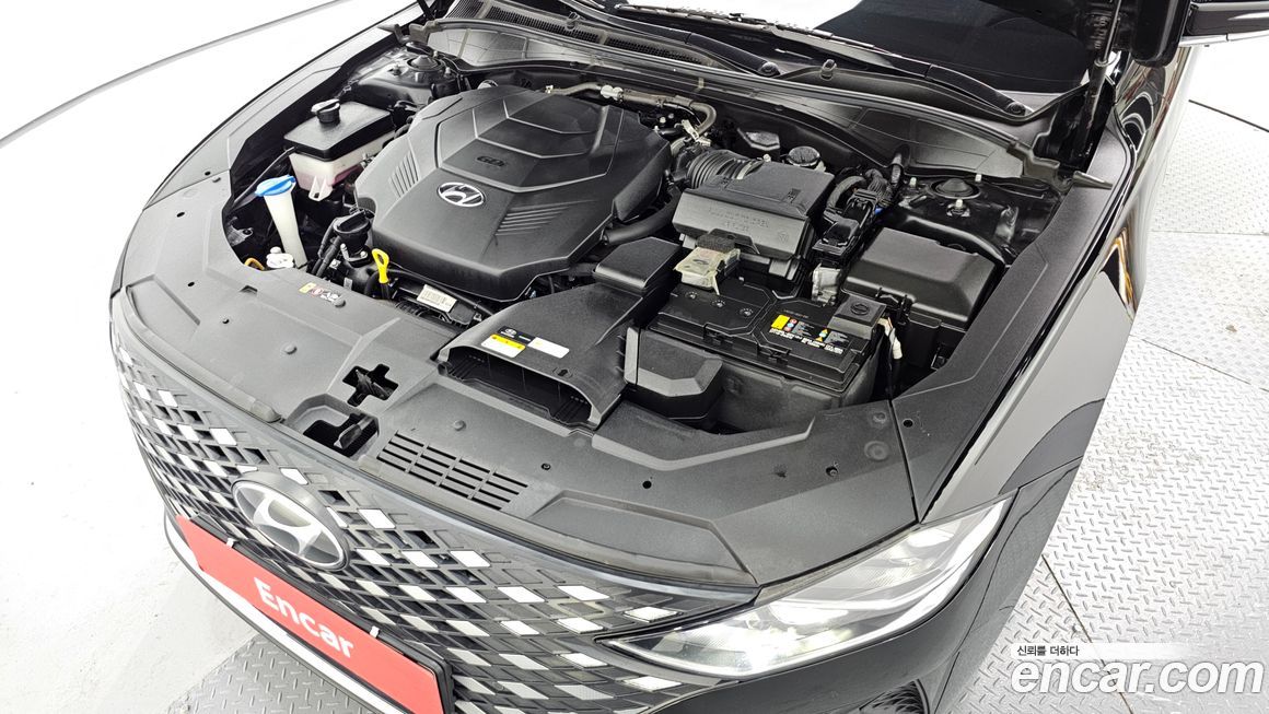 Hyundai Grandeur 2021