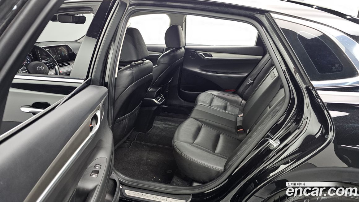 Hyundai Grandeur 2021