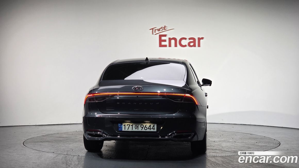 Hyundai Grandeur 2022