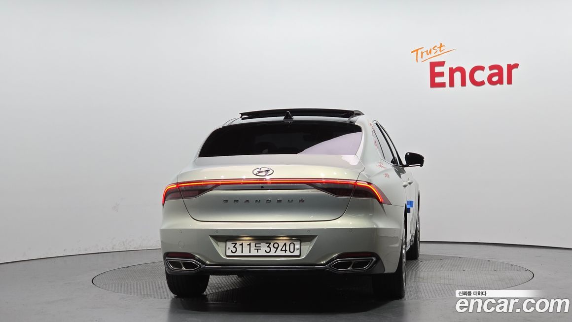 Hyundai Grandeur 2020