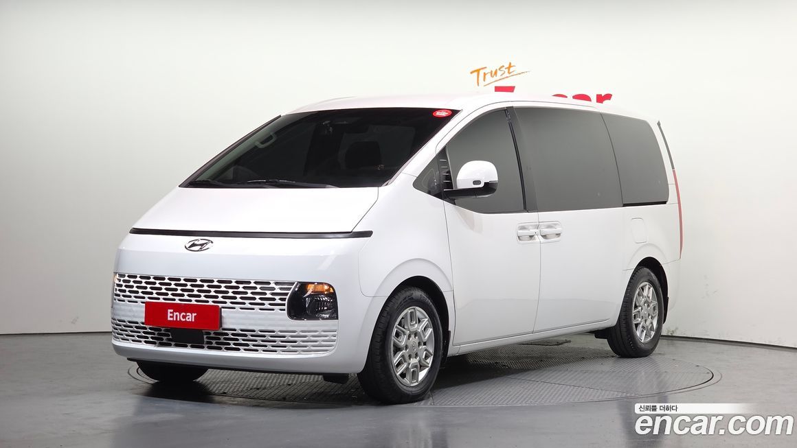 Hyundai Staria 2023
