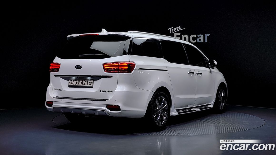 Kia Canival 2019
