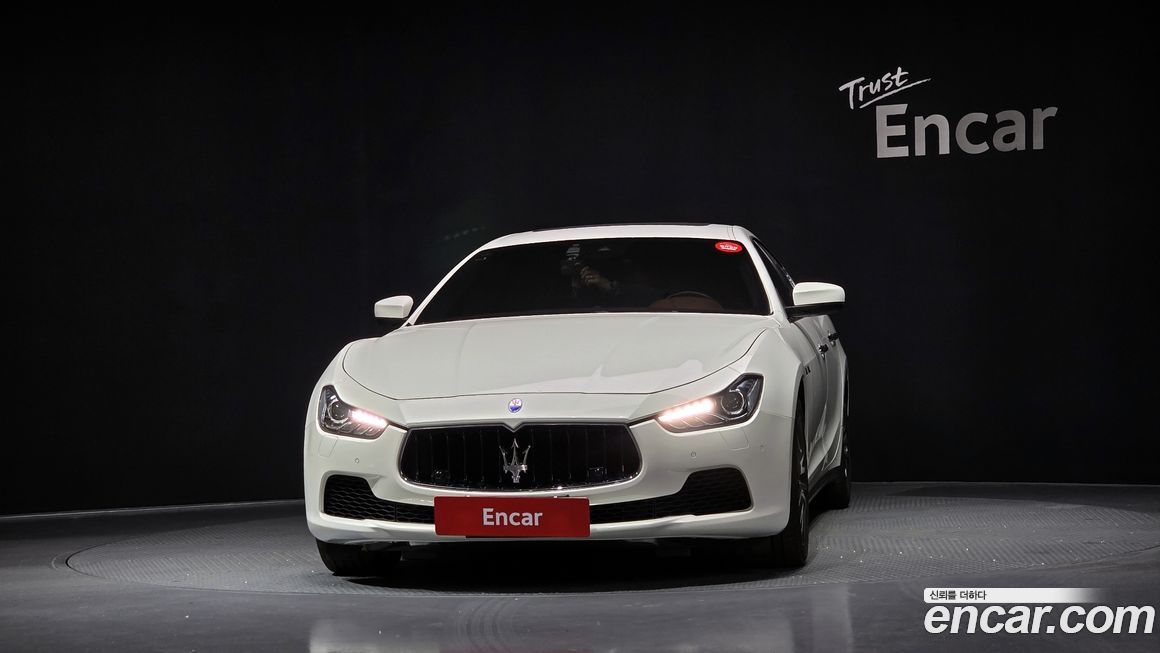 Maserati Ghibli 2017