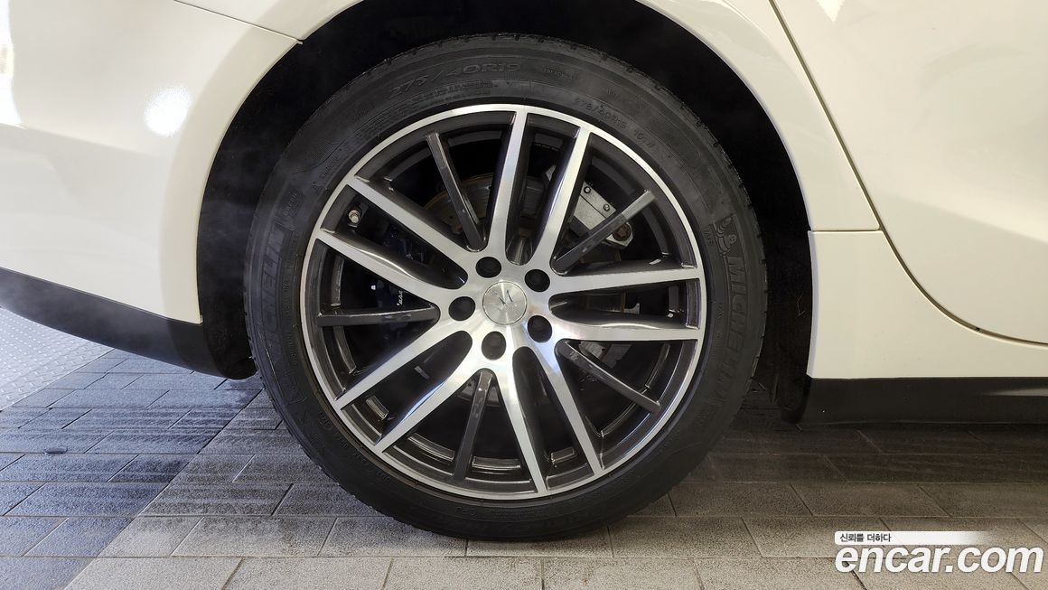 Maserati Ghibli 2017