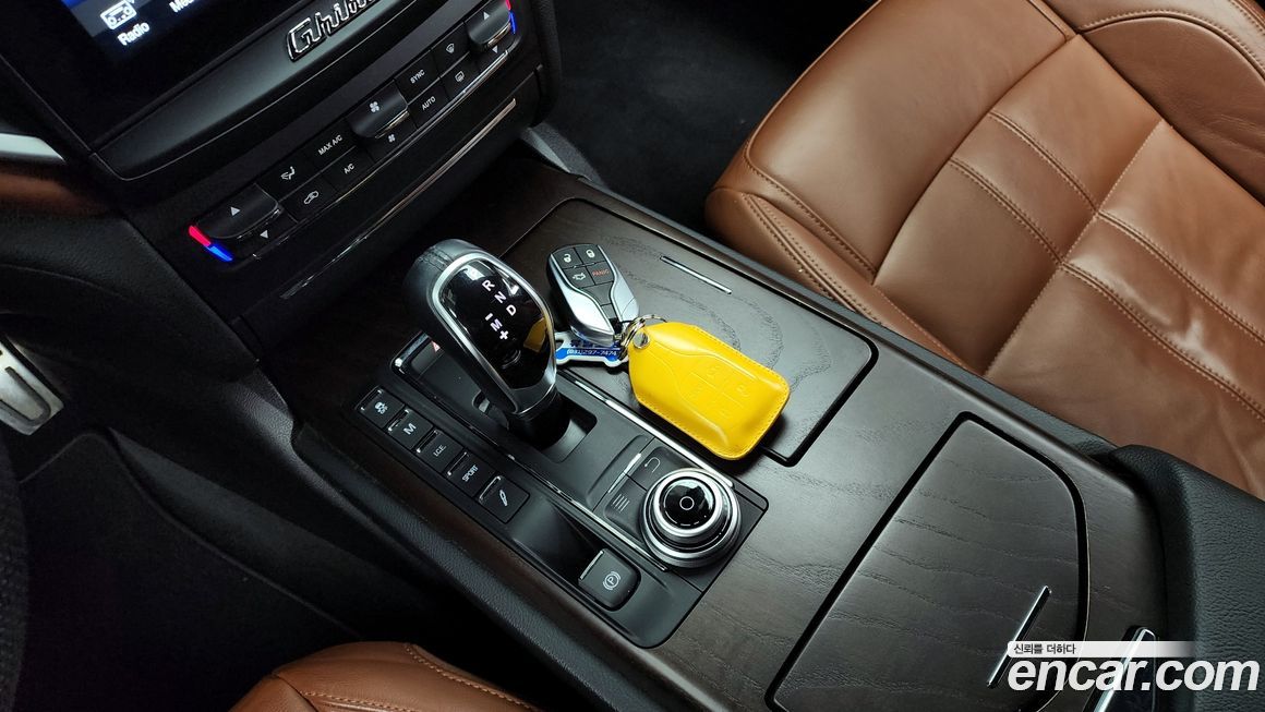 Maserati Ghibli 2017