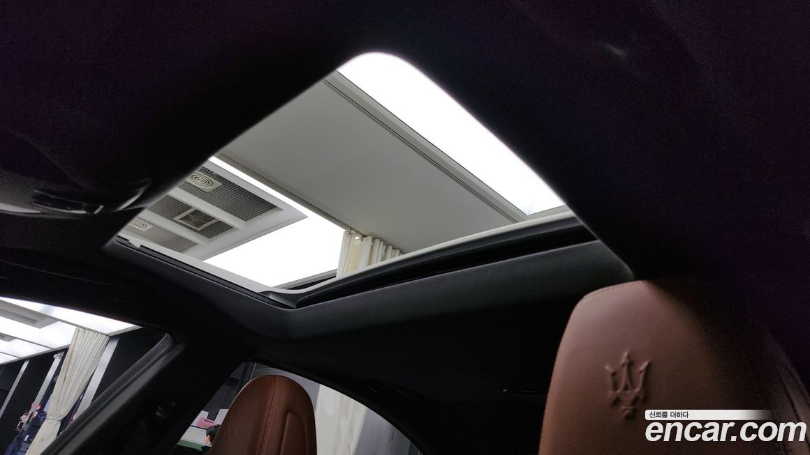 Maserati Ghibli 2017