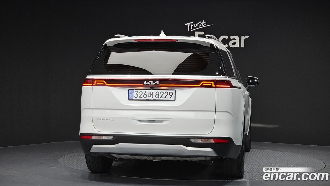 Kia Canival 2023
