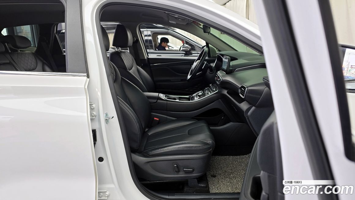 Hyundai Santafe 2022