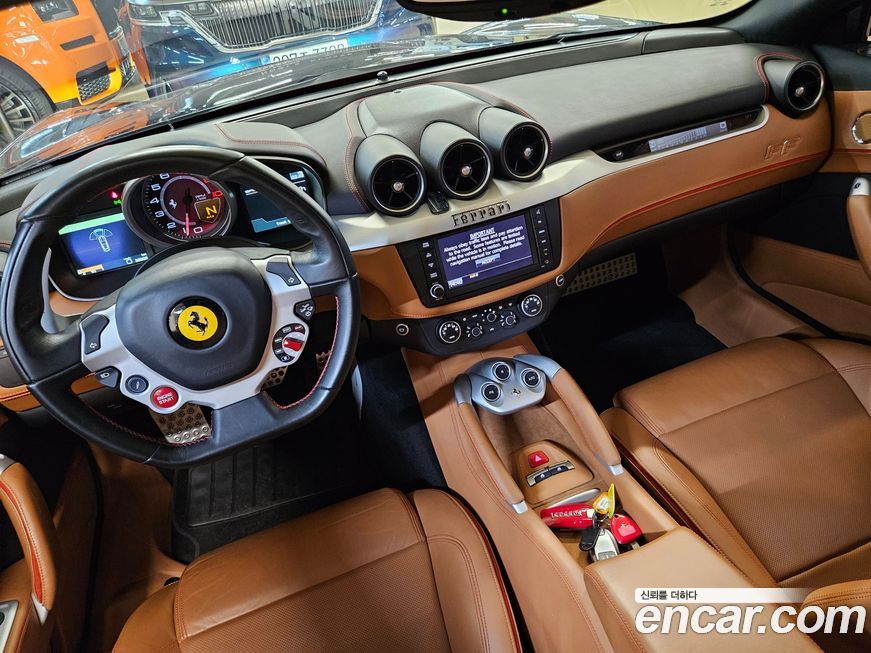 Ferrari FF 2012