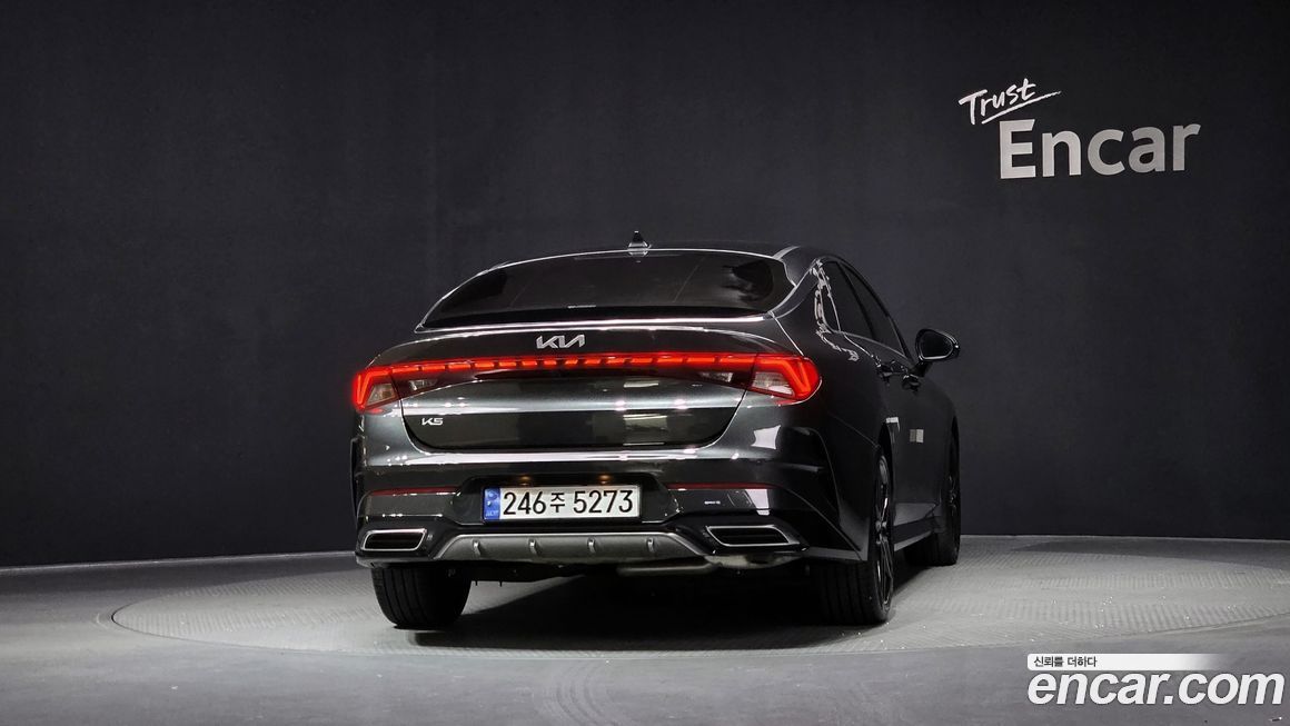 Kia K5 2023