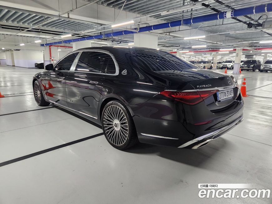 Mercedes-Benz S-Class 2023