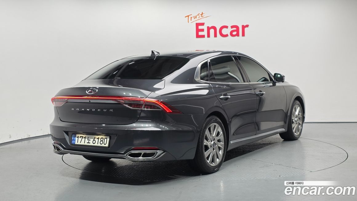 Hyundai Grandeur 2021