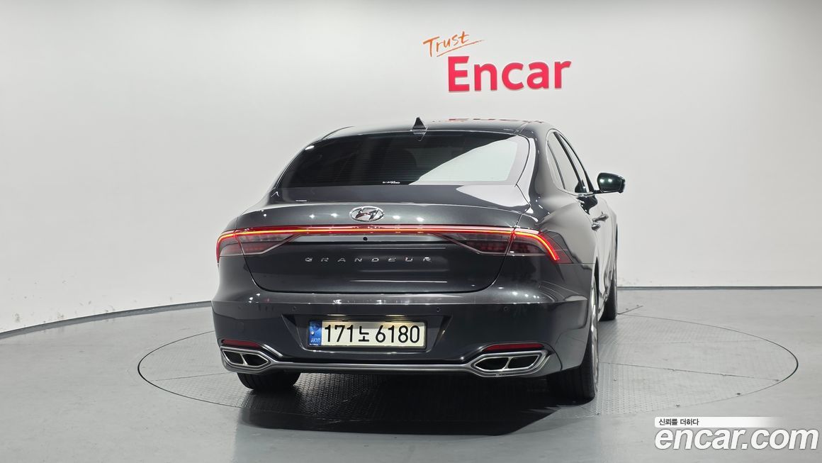 Hyundai Grandeur 2021