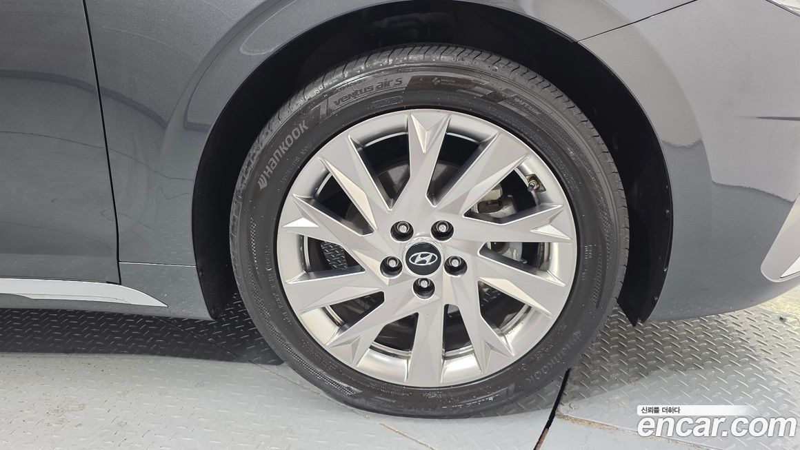 Hyundai Grandeur 2021