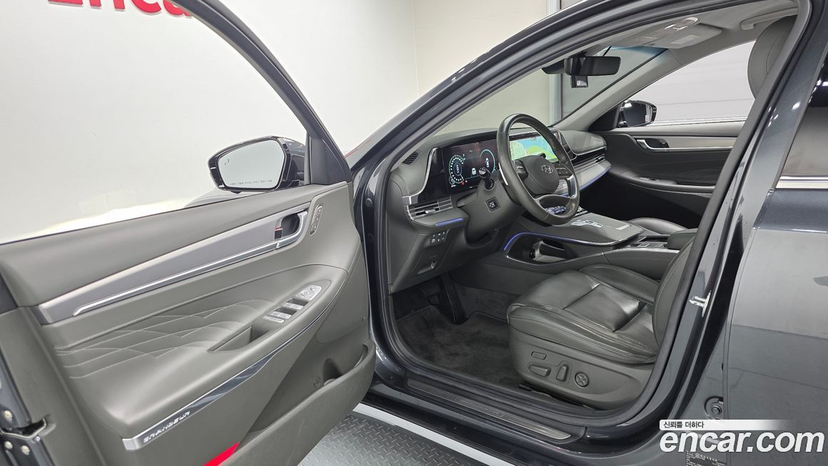 Hyundai Grandeur 2021