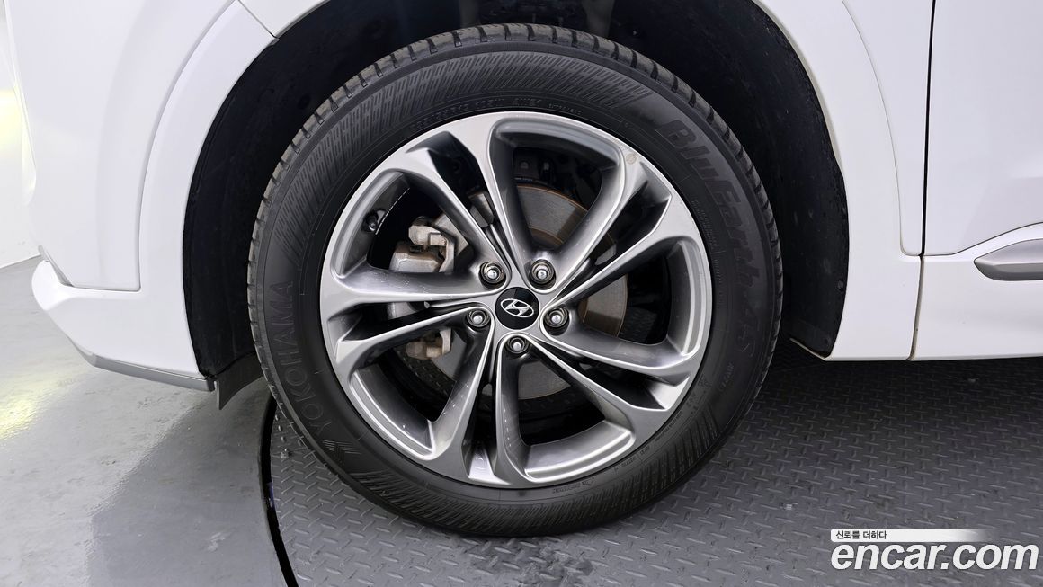 Hyundai Santafe 2019