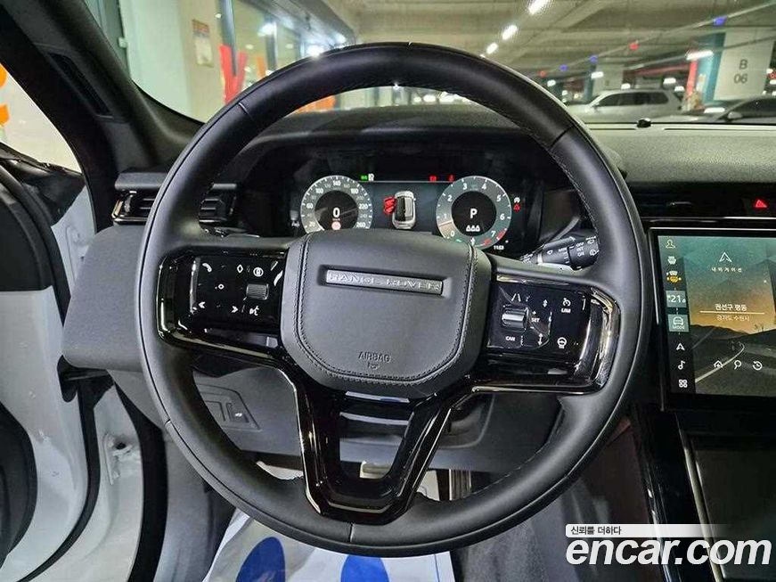 Land Rover Range Rover Velar 2025