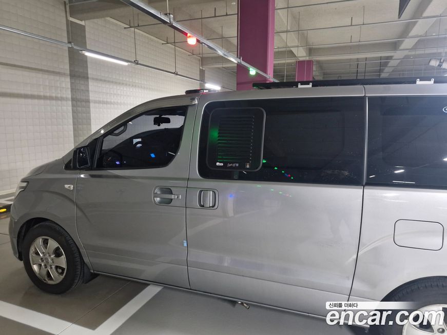 Hyundai Starex 2018