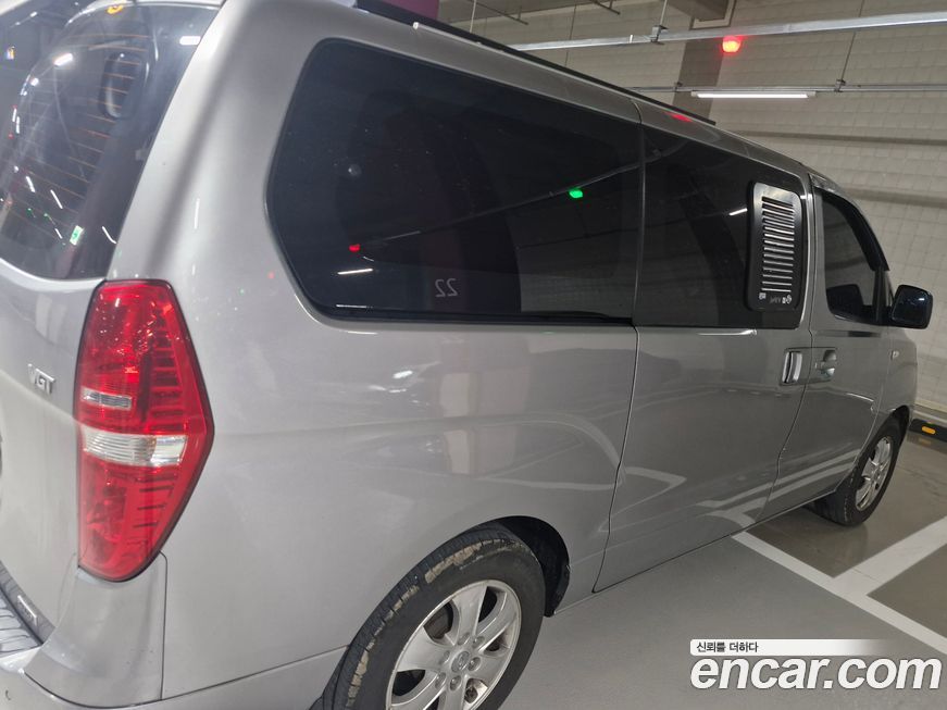 Hyundai Starex 2018