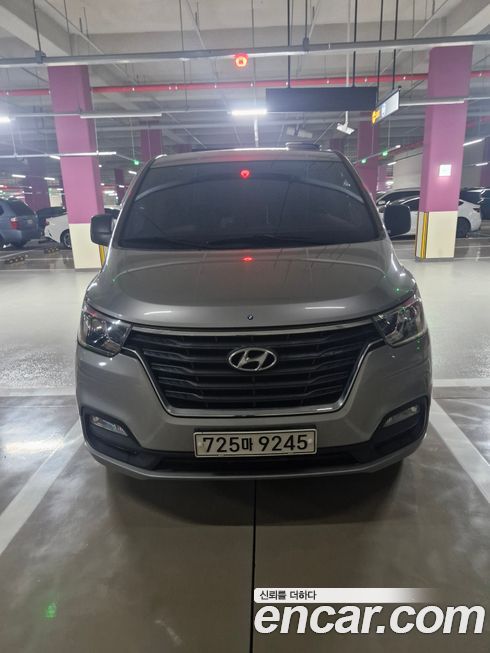 Hyundai Starex 2018