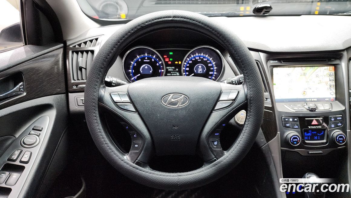 Hyundai Sonata 2013