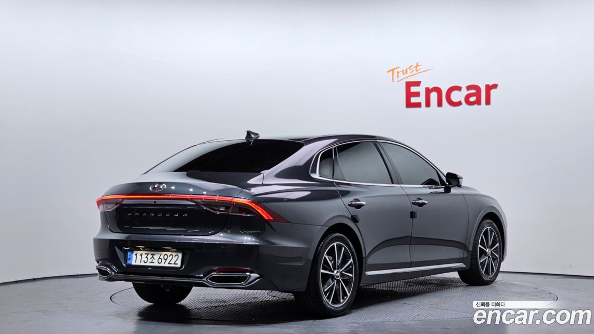 Hyundai Grandeur 2022