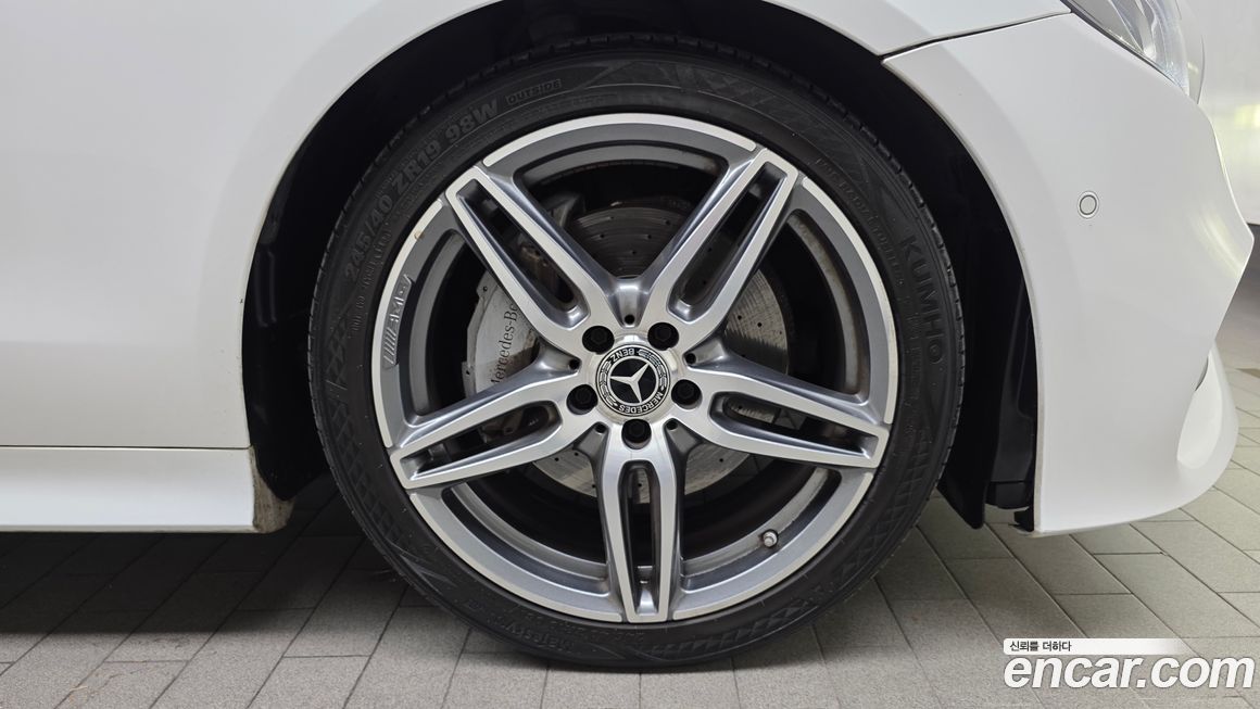 Mercedes-Benz E-Class 2018