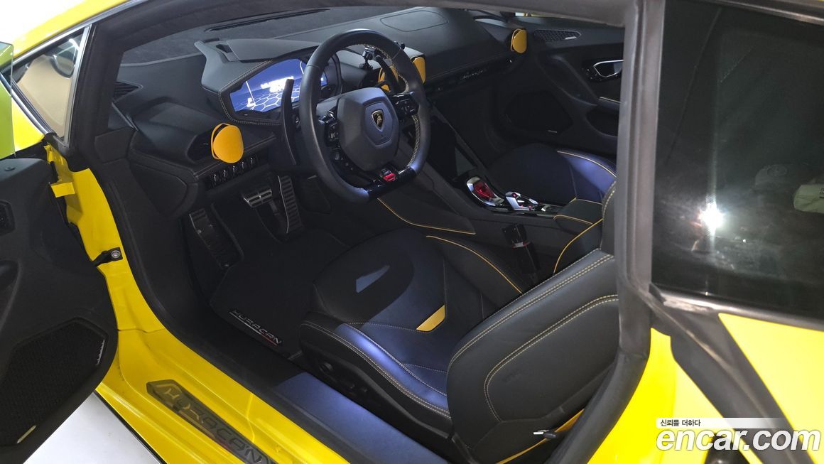 Lamborghini Huracan 2022