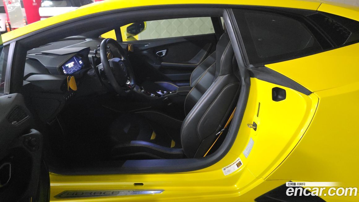 Lamborghini Huracan 2022