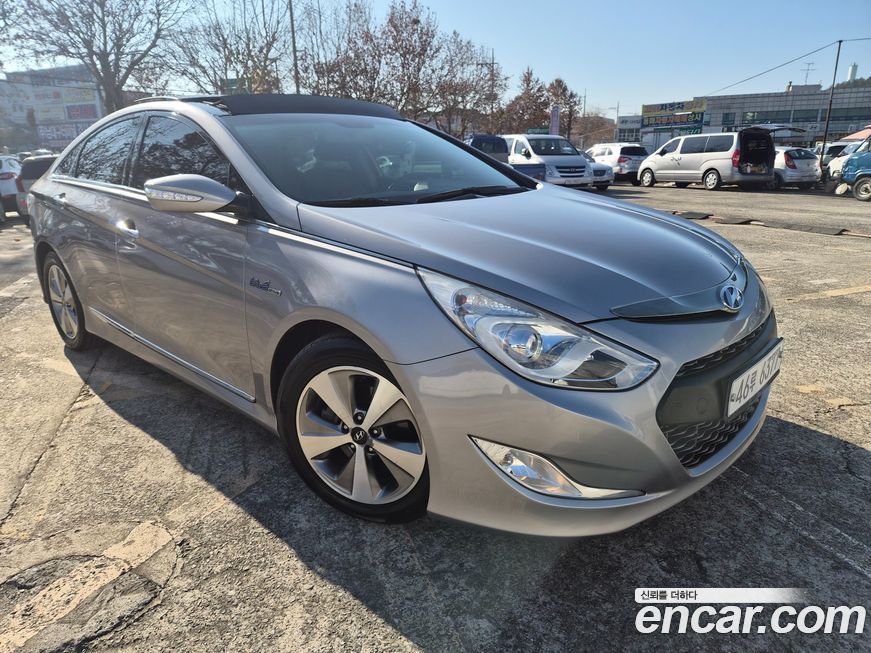 Hyundai Sonata 2012