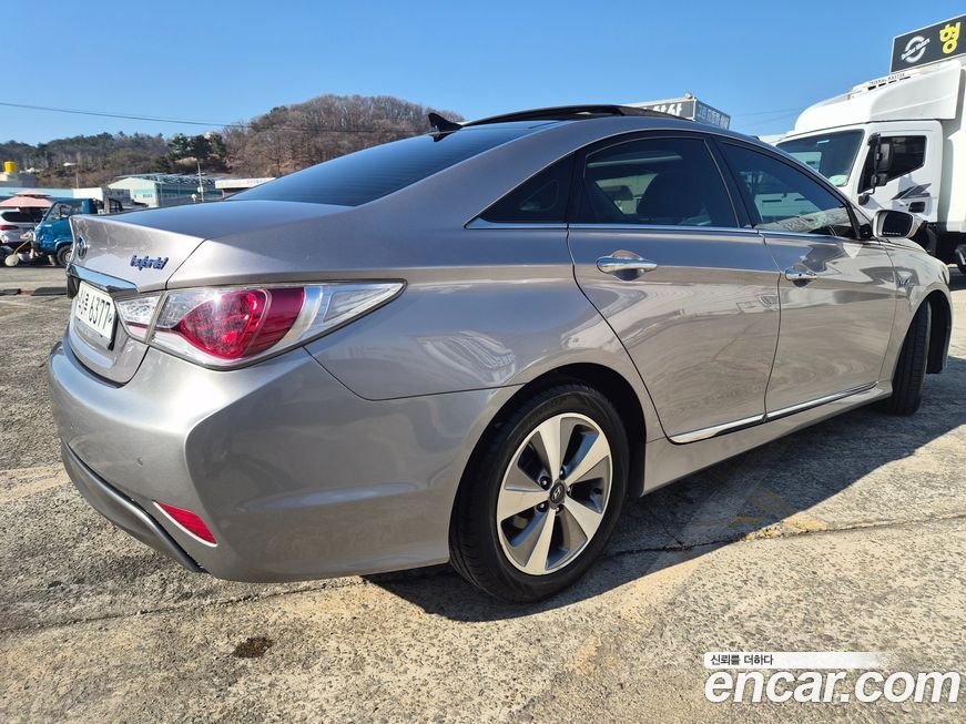 Hyundai Sonata 2012