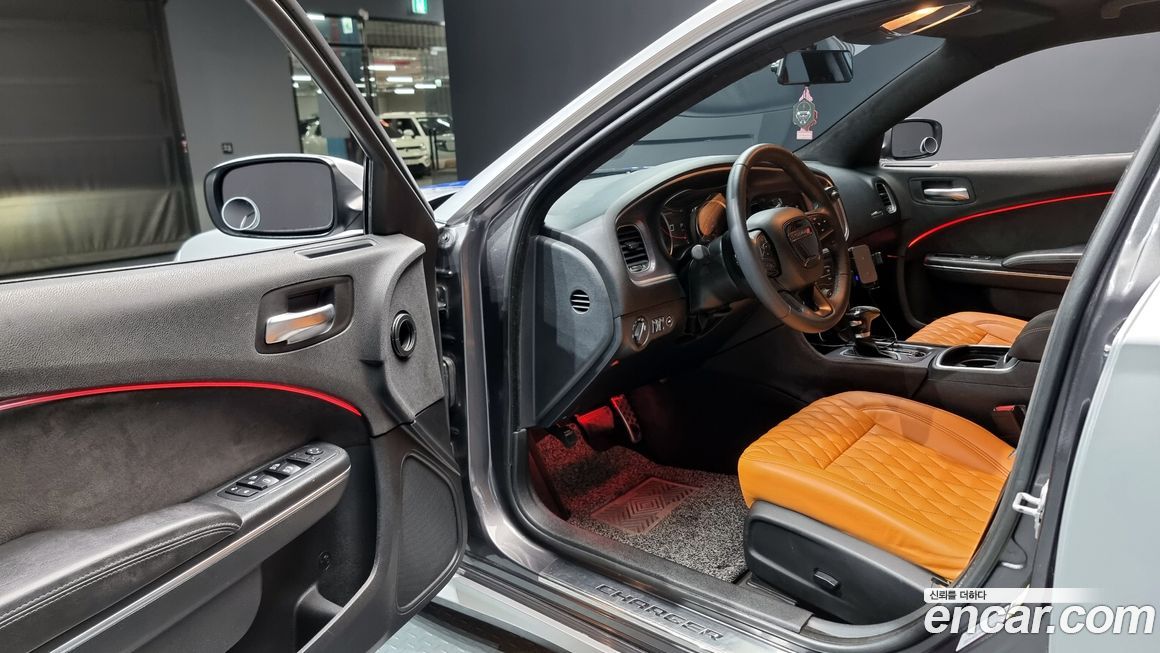 Dodge Charger 2018