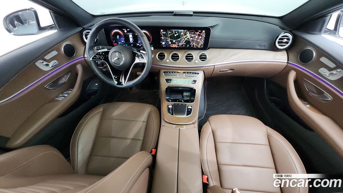 Mercedes-Benz E-Class 2022