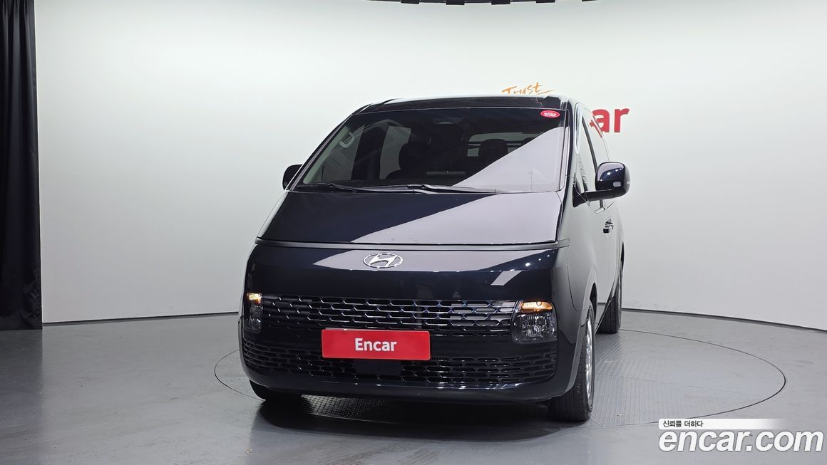 Hyundai Staria 2024