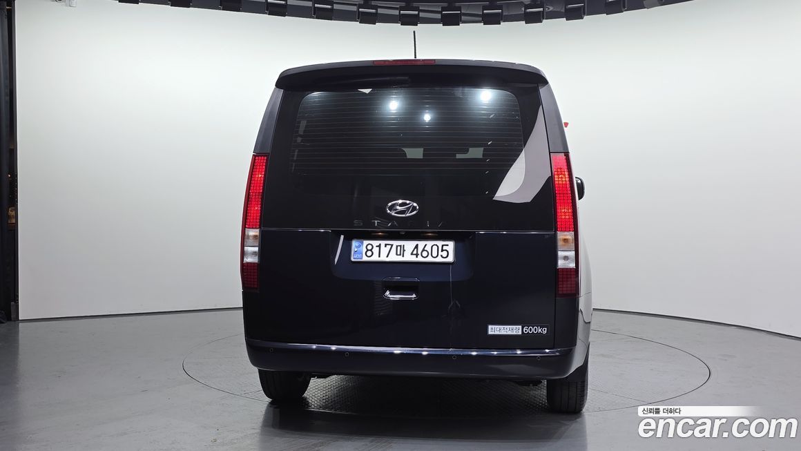 Hyundai Staria 2024