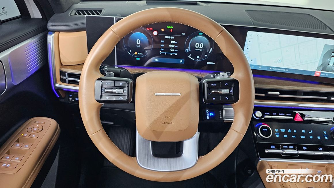 Hyundai Santafe 2025