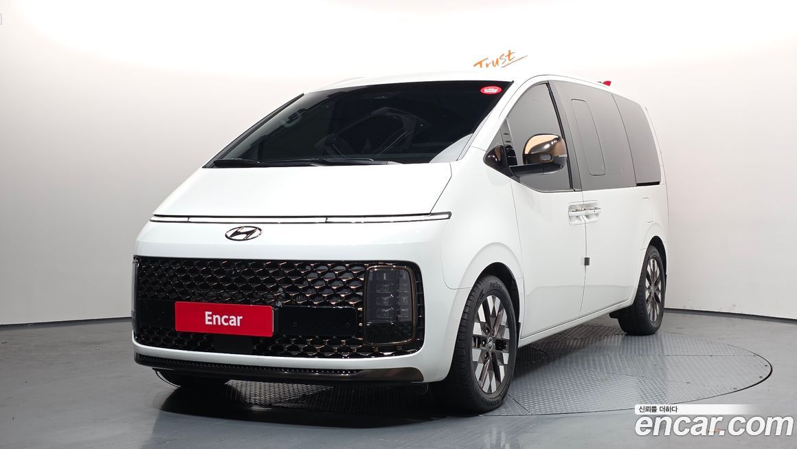 Hyundai Staria 2022