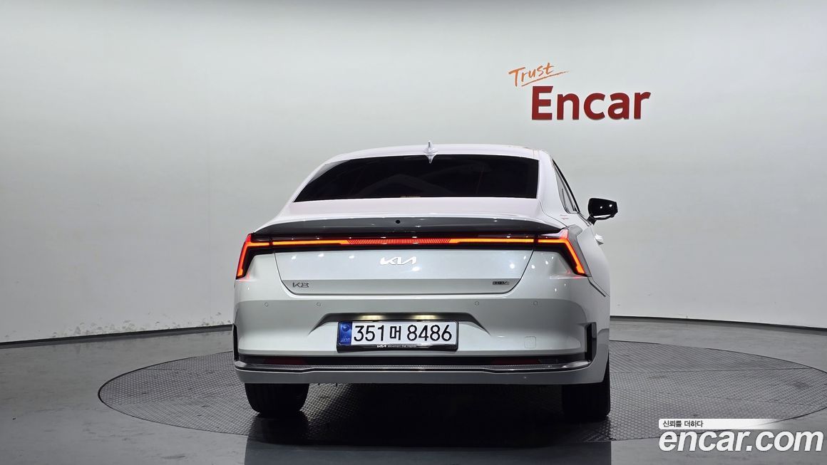 Kia K8 2025