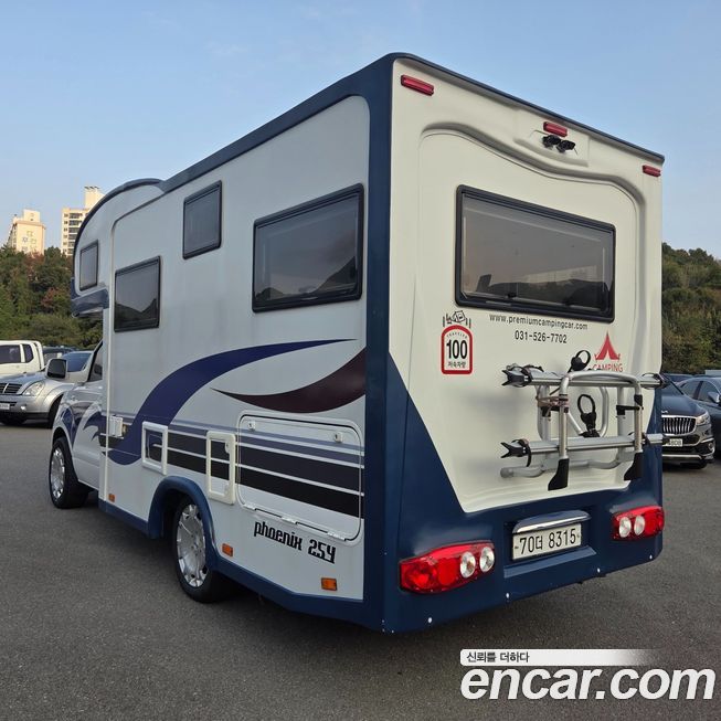 Hyundai Starex 2021