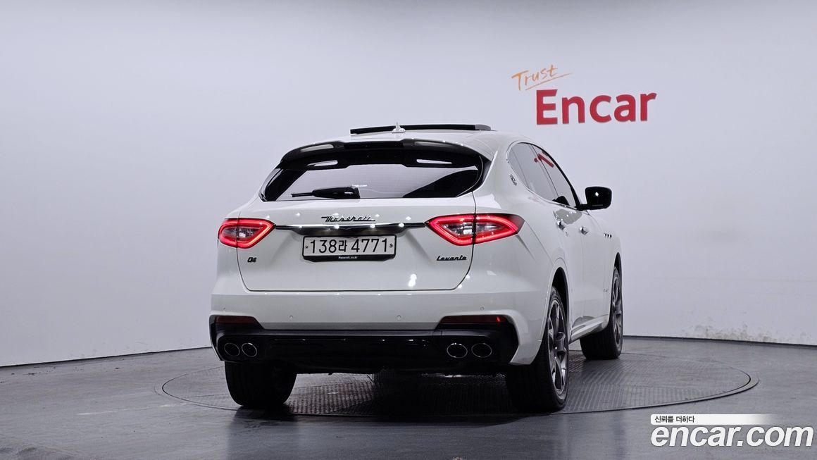 Maserati Levante 2020