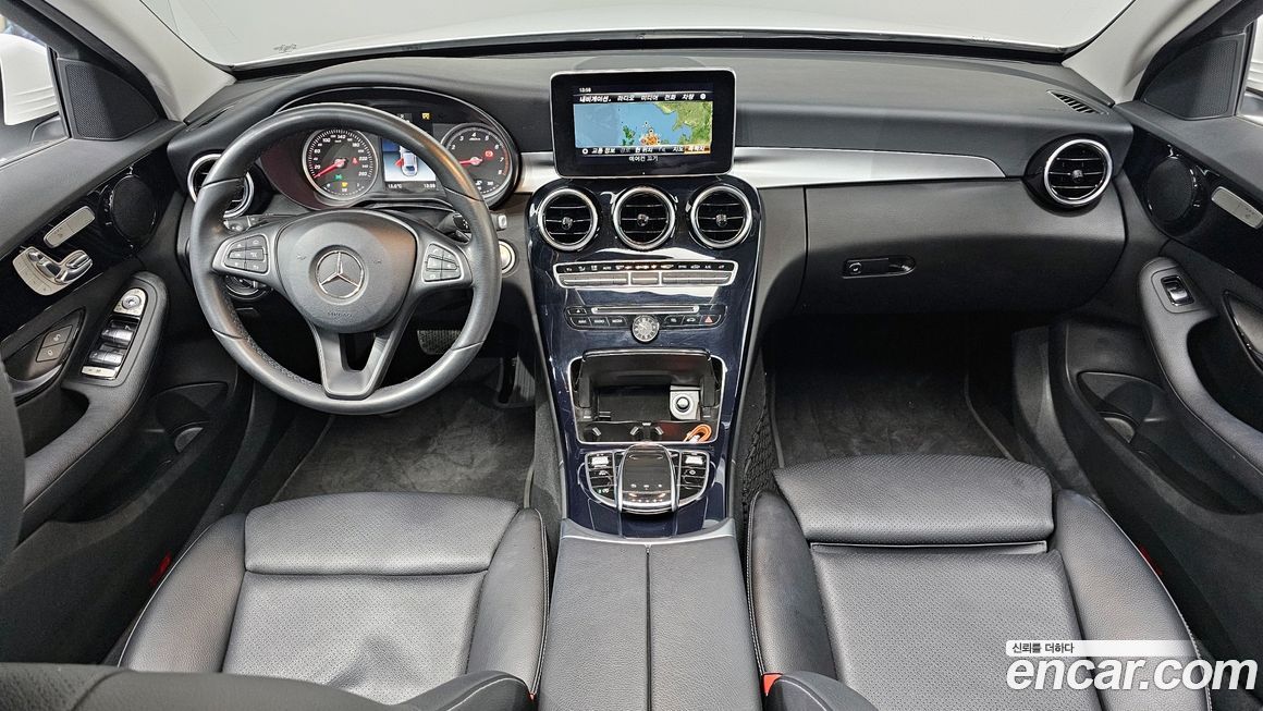 Mercedes-Benz C-Class 2018