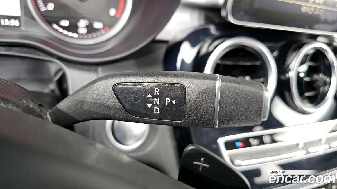 Mercedes-Benz C-Class 2018