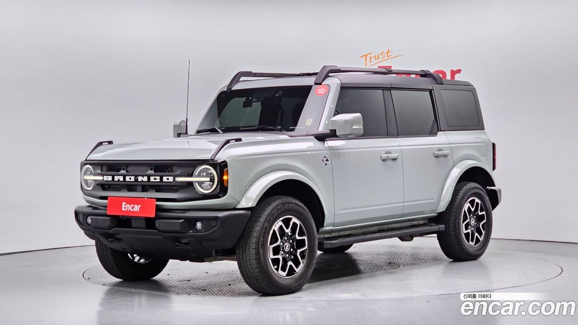 Ford Bronco 2023