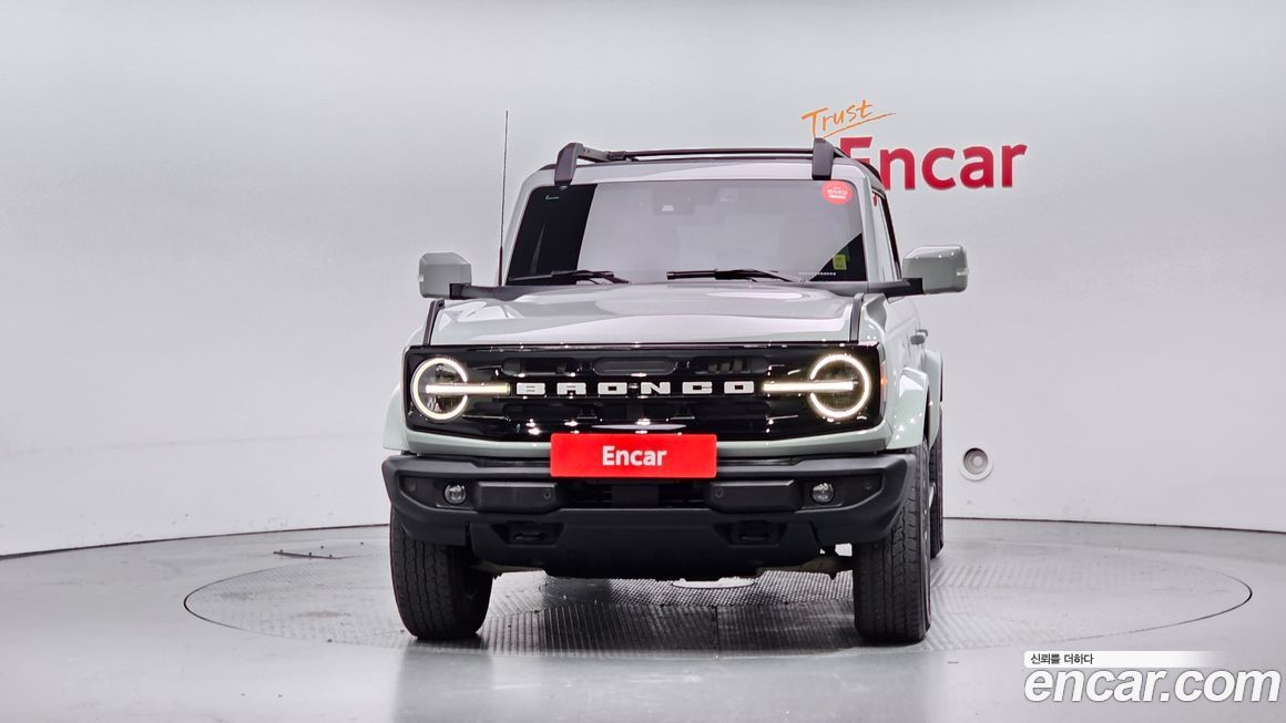 Ford Bronco 2023