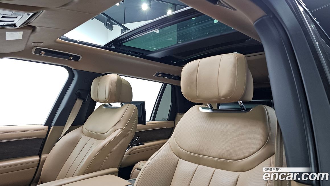 Land Rover Range Rover 2023