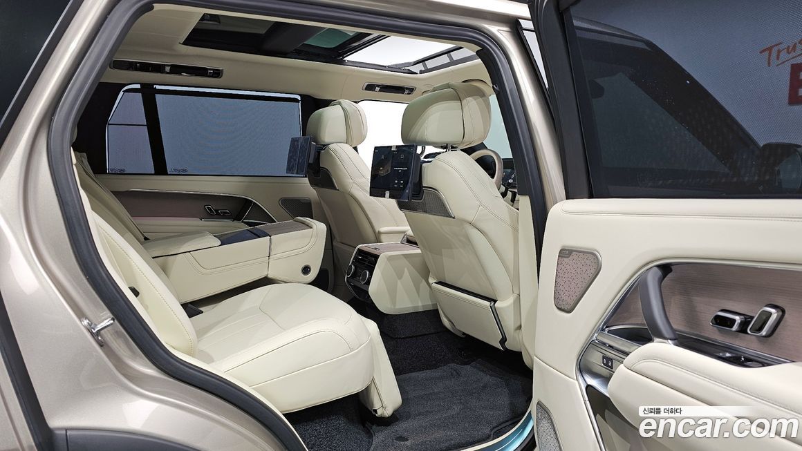 Land Rover Range Rover 2025